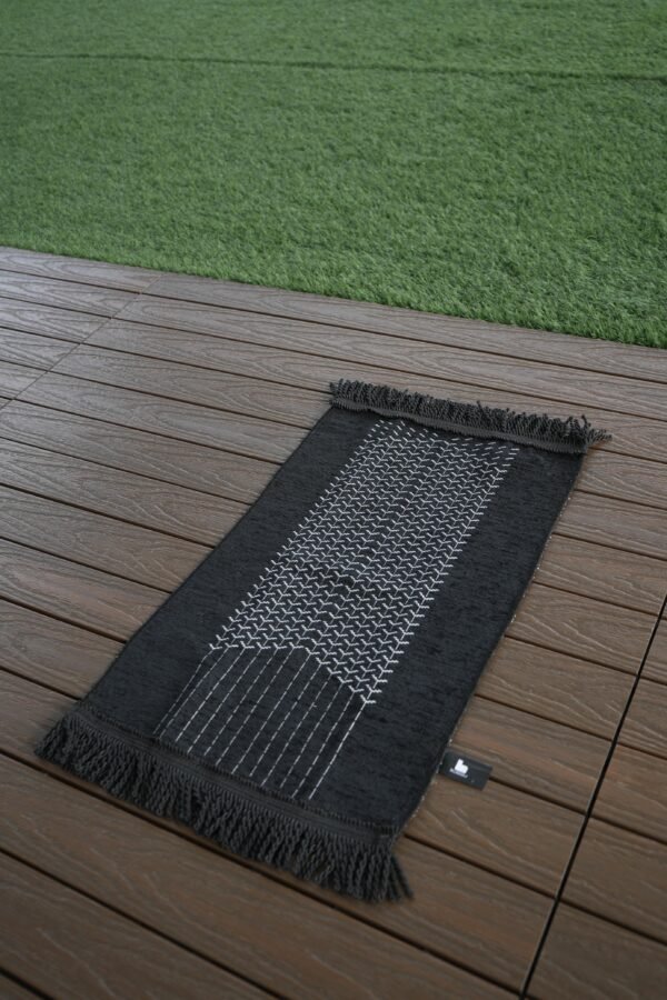 Sajadah Premium Motif Mecca Traveller Size - Image 2
